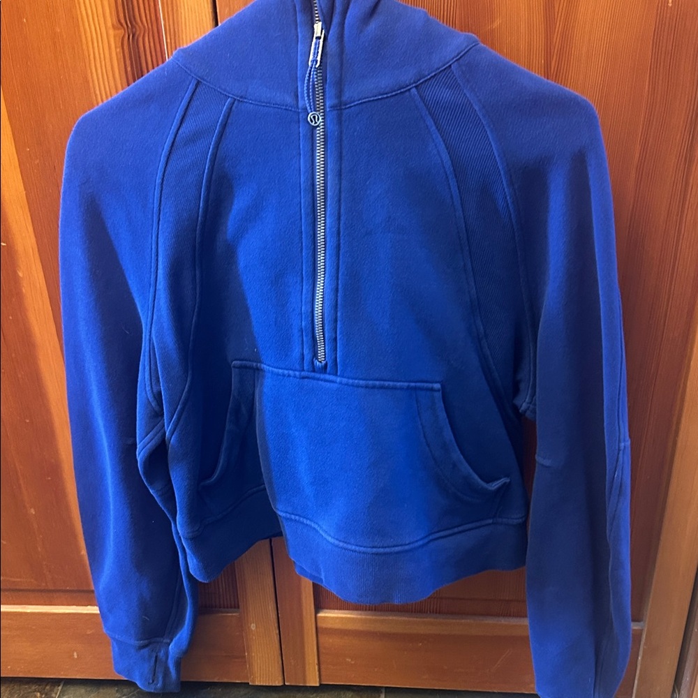 Lululemon cropped Blue Half-Zip Hoodie